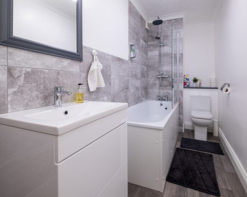 28A Brunswick Road-Bathroom (1)